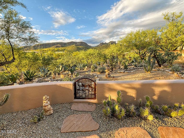 9397 E Sanctuary Pl photo 3