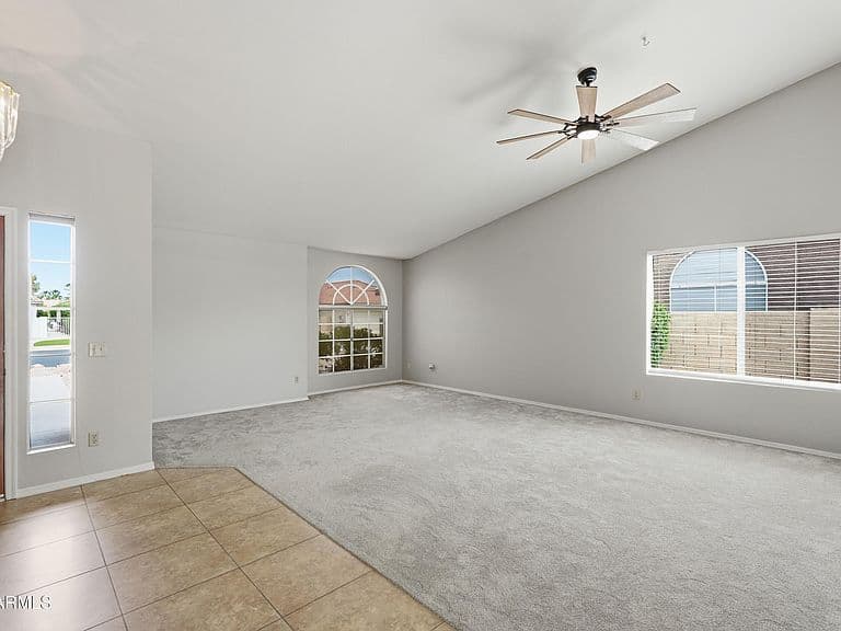 10613 E HALLEY Drive photo 5