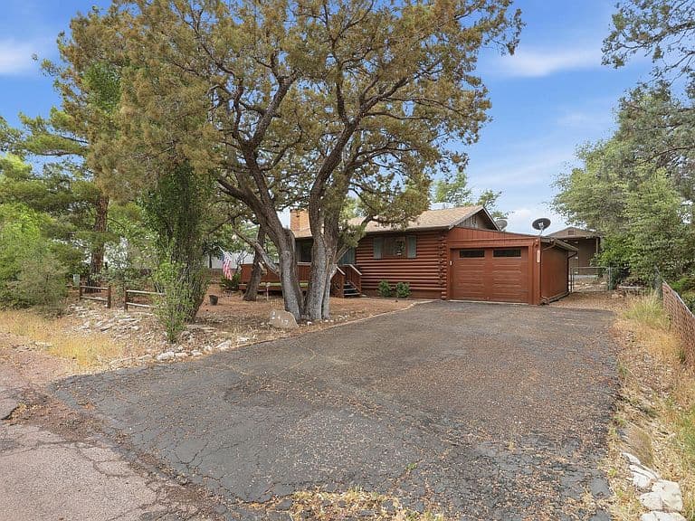 417 E Forest Dr photo 2