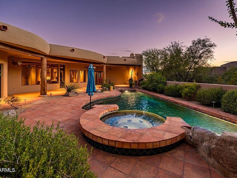 8300 E DIXILETA Drive #227 photo 5