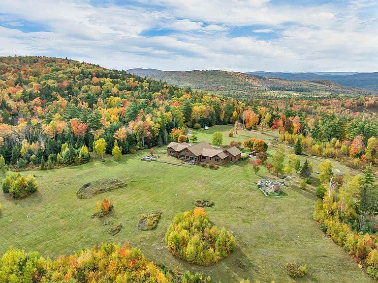 397 Ridge Road photo 4