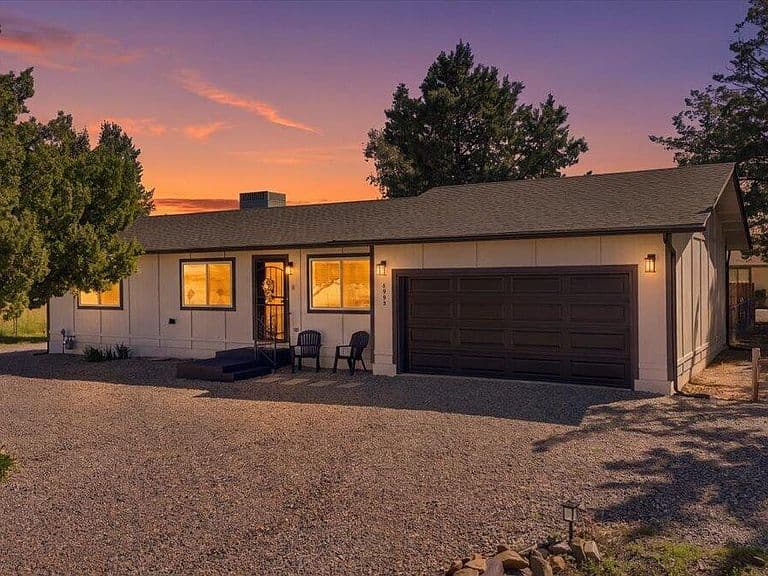 8995 E Sommer Dr -- photo 1