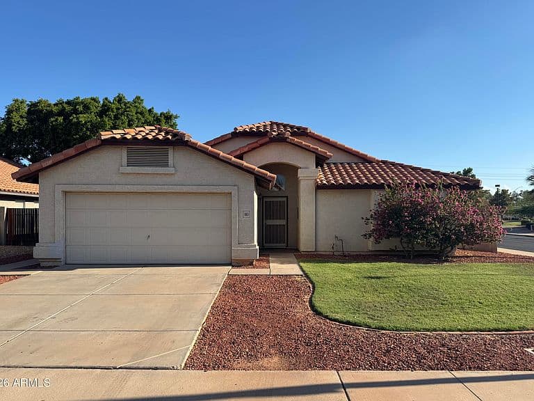 663 W Nopal Avenue photo 1