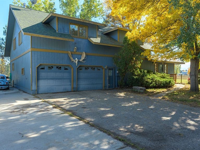 5808 Fox Trl photo 1