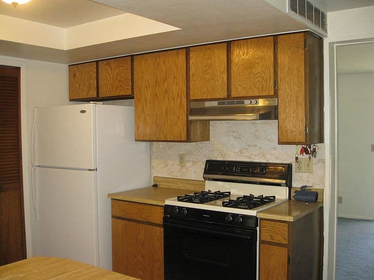 200 Oak St photo 5