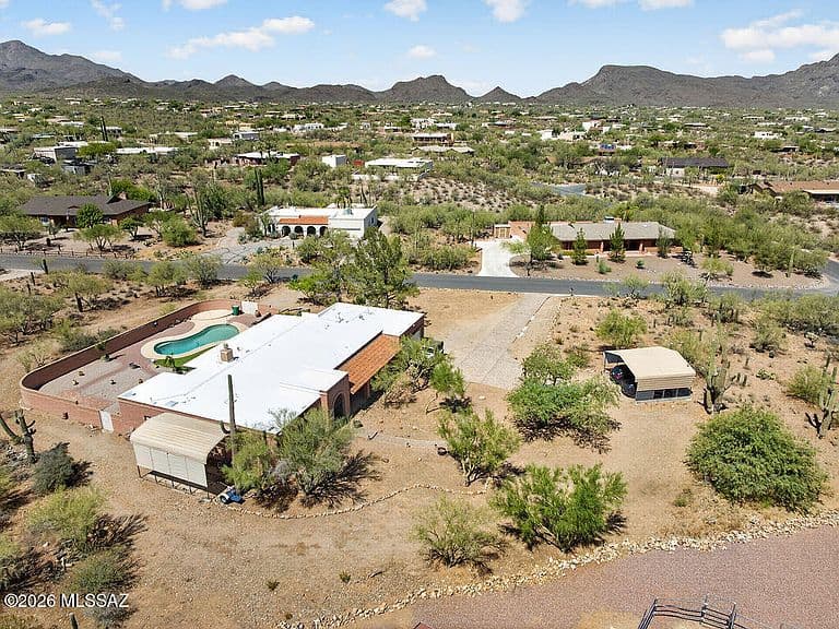 6018 W Bridle Way photo 1
