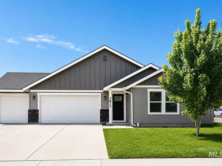 3813 E Holly Ridge Dr photo 1