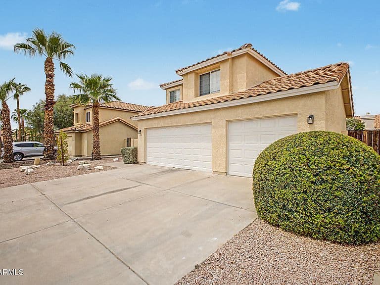 3110 E COTTONWOOD Lane photo 4