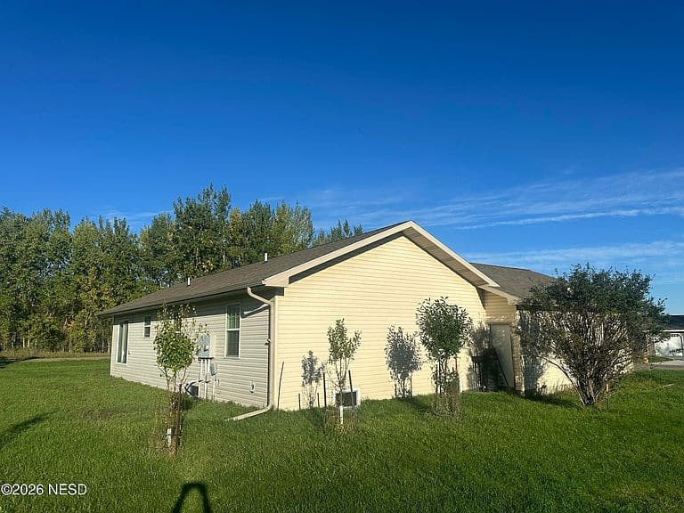 1032 Pebble Beach Dr photo 4