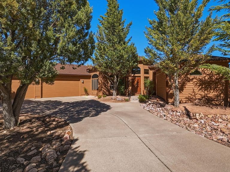 2802 E Golden Rod Cir photo 2