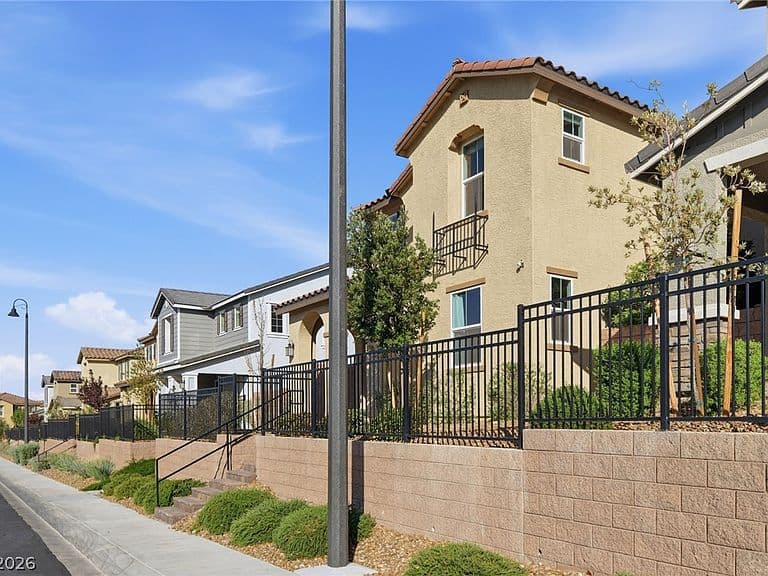 3641 Portici Ln photo 3