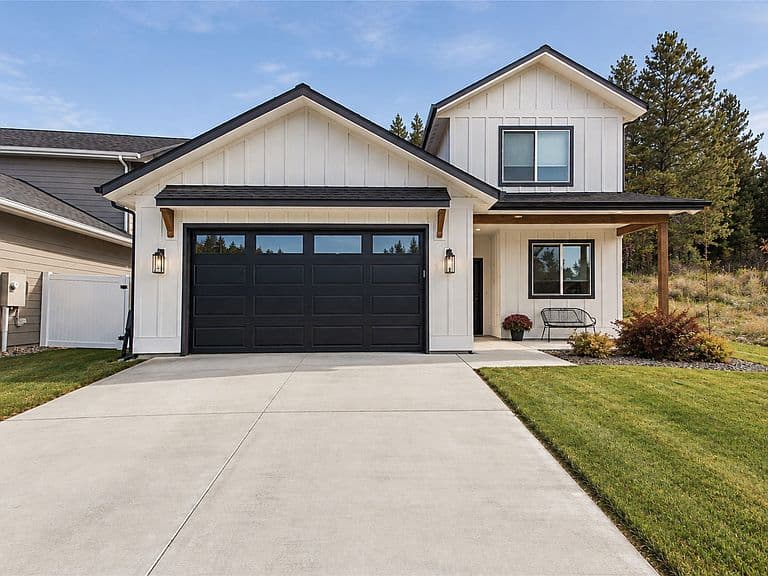 521 Eagle Valley Dr photo 1