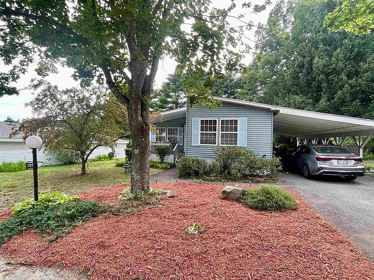 207 Donald Drive photo 2