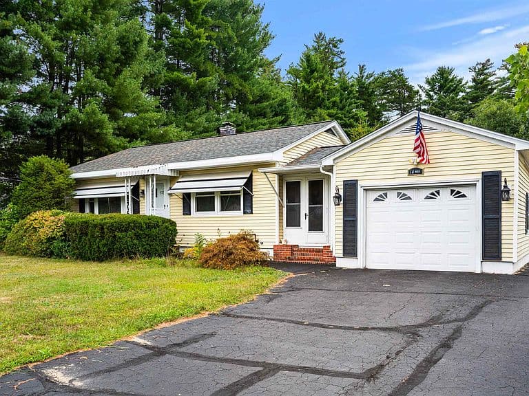531 Mast Road photo 1