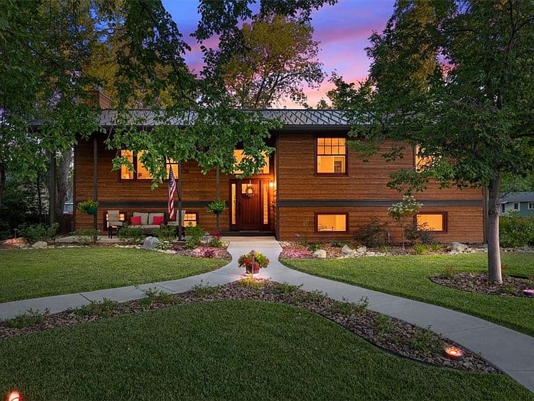 2720 Poly Dr photo 2