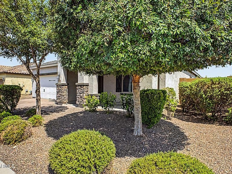 26002 W PIUTE Avenue photo 4