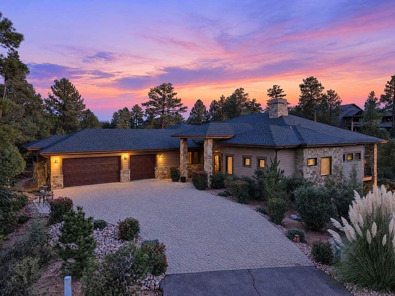 2305 E Indian Pink Cir photo 2
