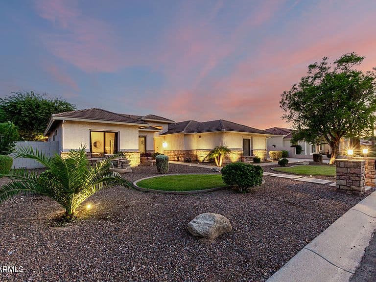5343 W WHISPERING WIND Drive photo 5