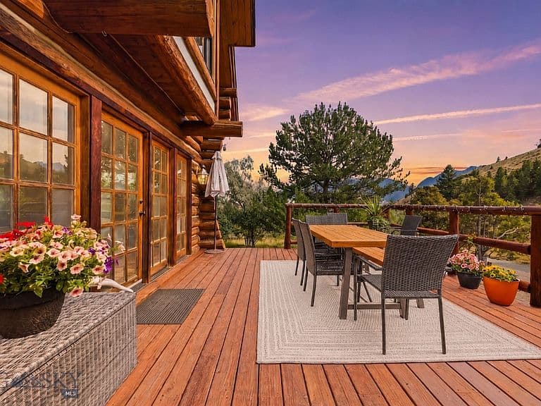 55 Orion Way photo 4