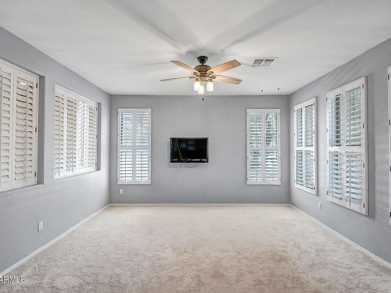 40213 N Justice Way photo 5