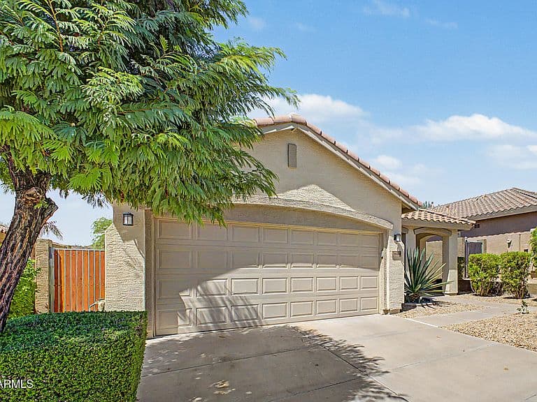 38414 N PAGODA Lane photo 4