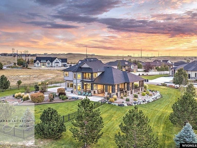 6121 River Park Dr photo 3