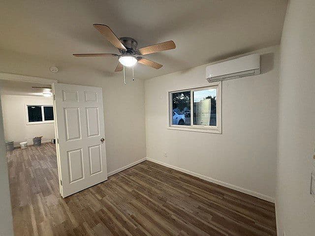 3730 E Northfield Avenue photo 5