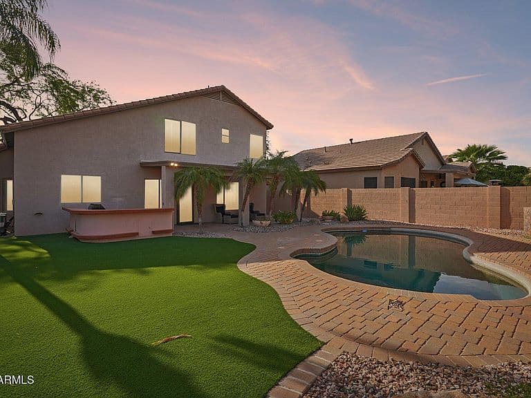 26645 N 42ND Street photo 1