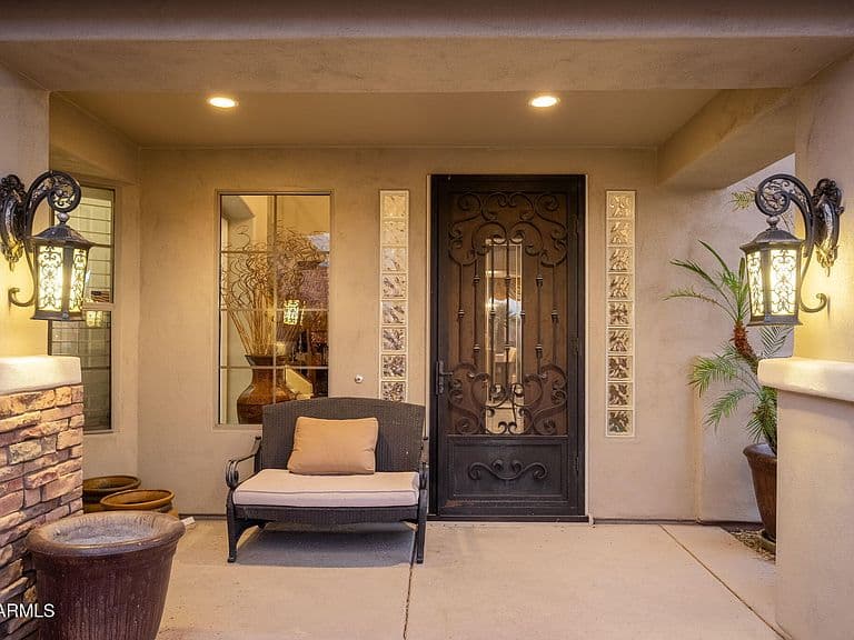 4107 E Pullman Rd photo 4