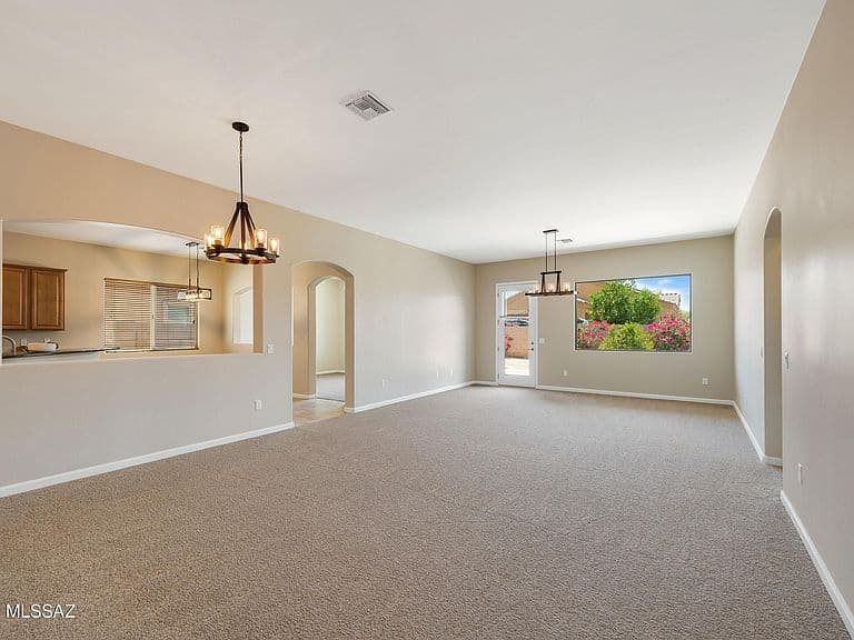 11903 W Farmall Dr photo 3