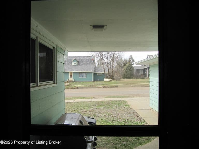 282 N Central Ave #N photo 4