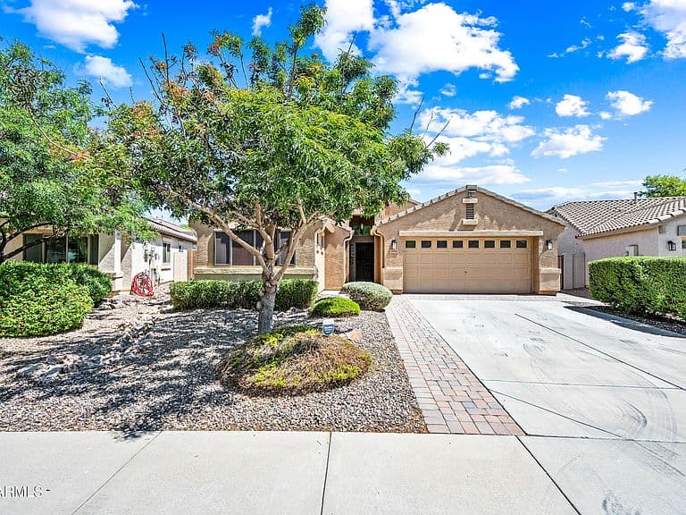 3896 E ARAGONITE Lane photo 2