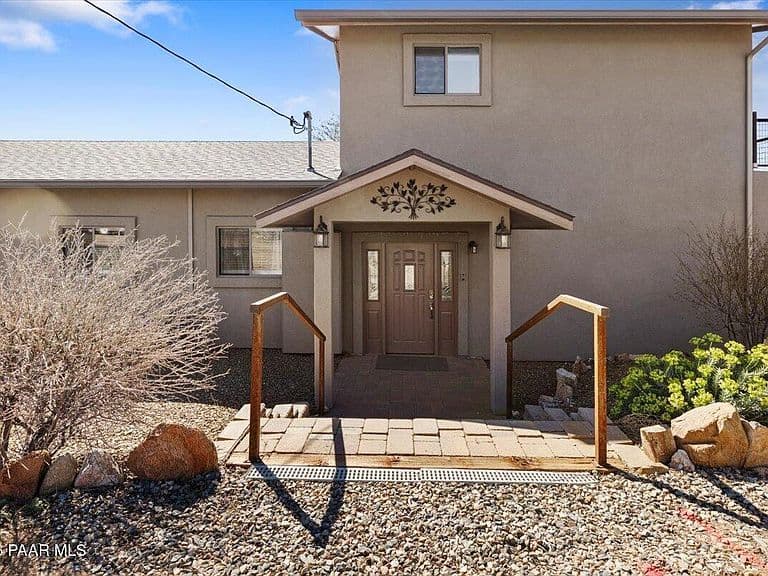 1375 N Rabbit Ridge Rd photo 5