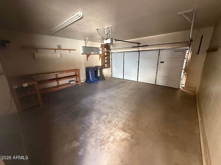 1105 N WILLOW Street photo 2