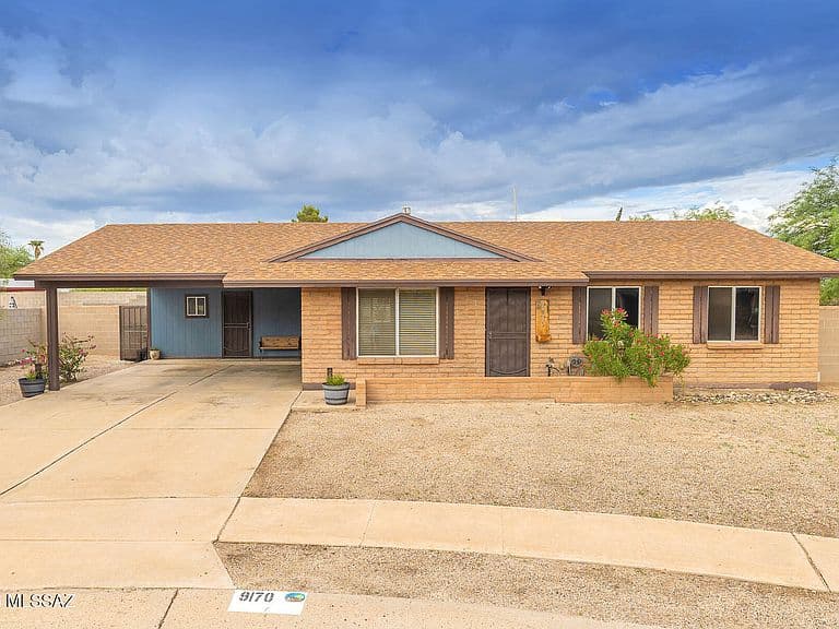 9170 N Rock Dove Pl photo 2