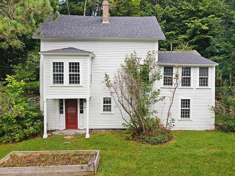 6 Forest Road photo 2