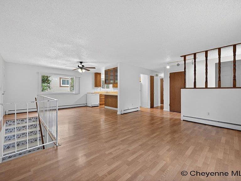4400 Everton Dr photo 4