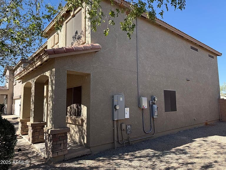 5976 E Sunrise Cir photo 3