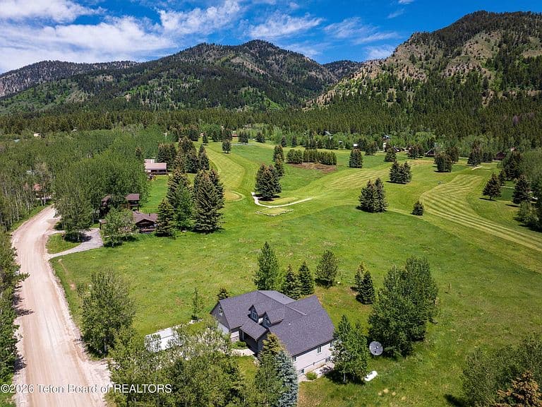604 Vista West Dr photo 2