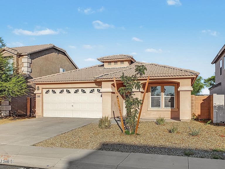 2911 S 91ST Drive photo 4