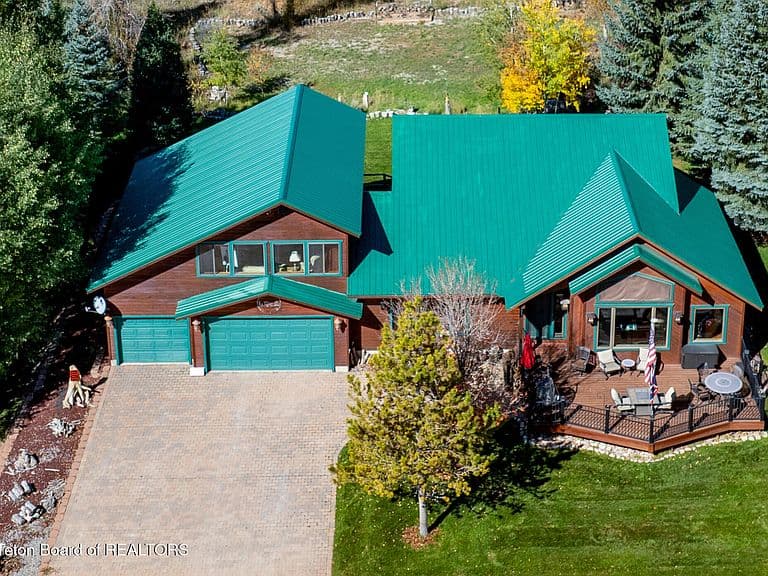 1411 Hardman Rd photo 1