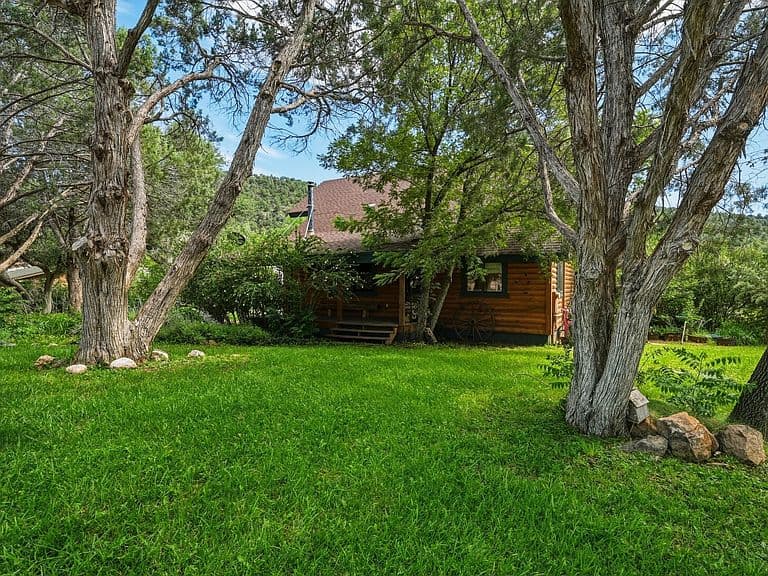 8020 W Gibson Ranch Rd photo 5