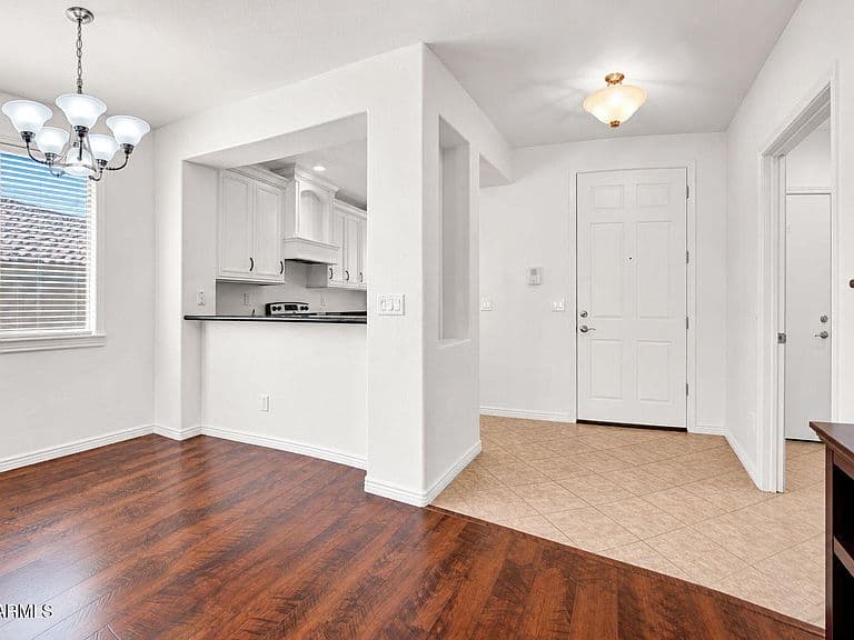 3819 W LINKS Drive photo 4