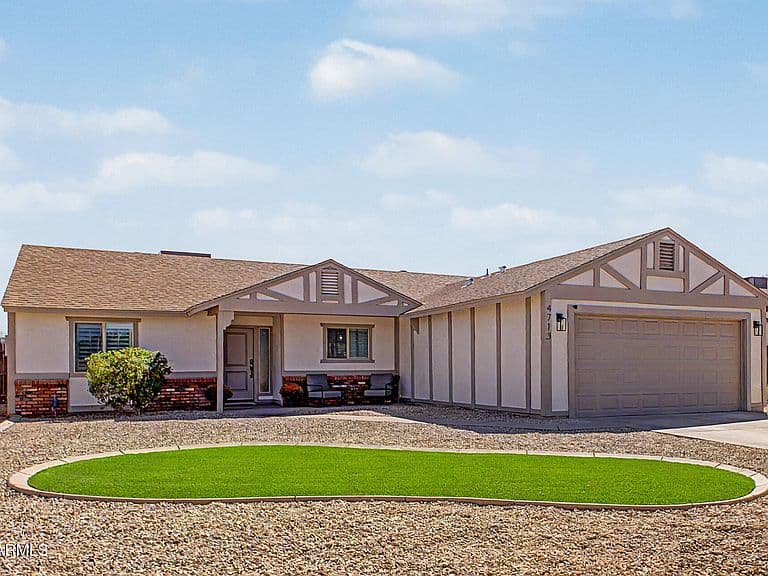 4713 W ORCHID Lane photo 1