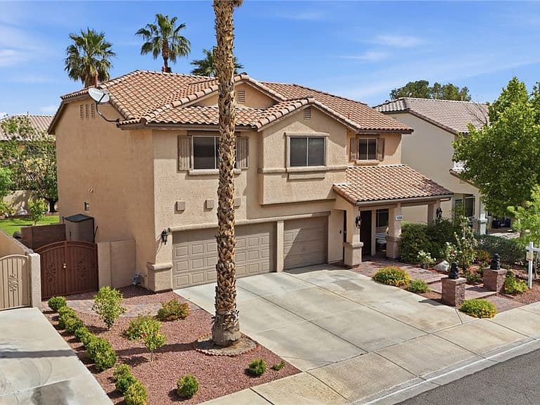 1206 Golden Spike Ct photo 2