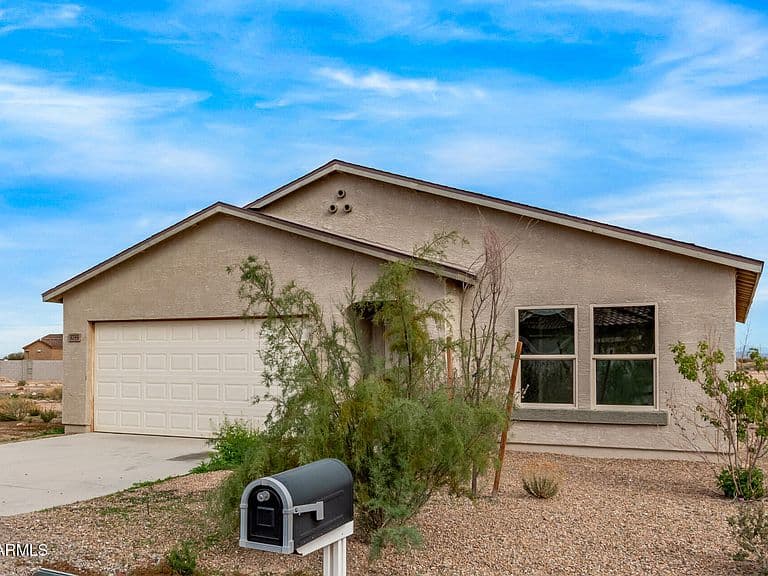 3755 N MOHU Drive photo 1