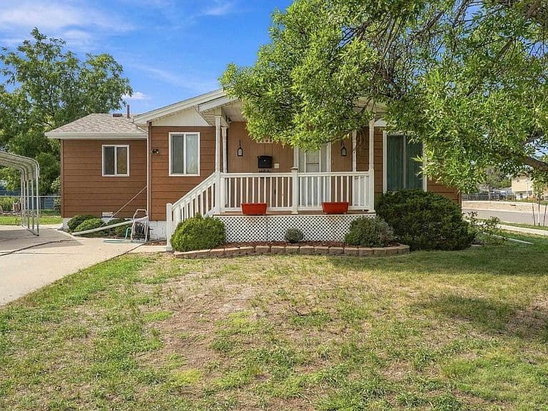 2209 Michigan Ave photo 2