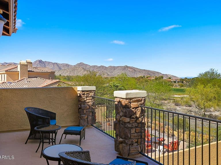 3641 N HOOPER Court photo 3