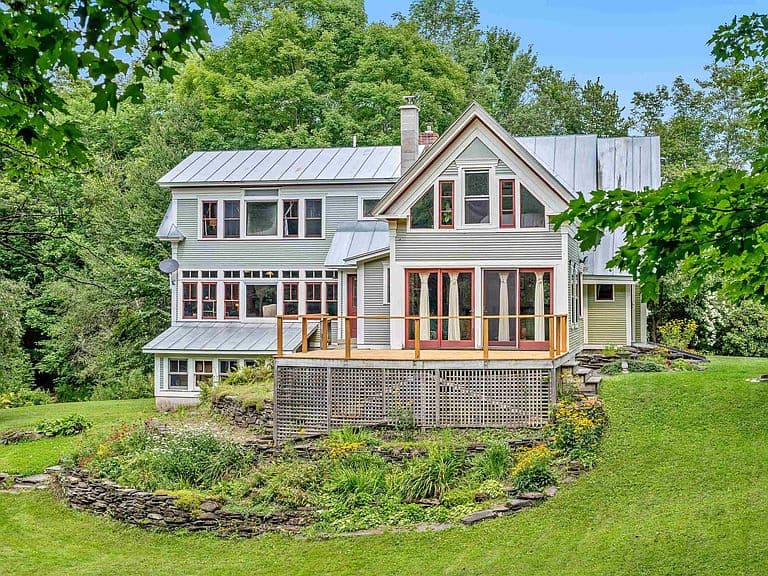 711 Scribner Road photo 1
