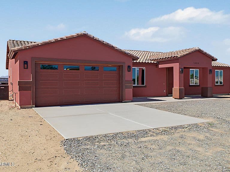 1426 S 369TH Avenue photo 4